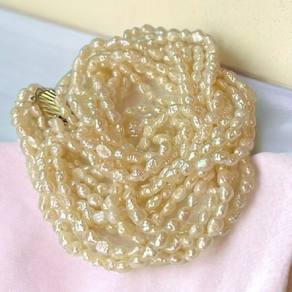 Lustrous 5-Strand Freshwater Pearl Necklace 18” - Picture 7 of 12